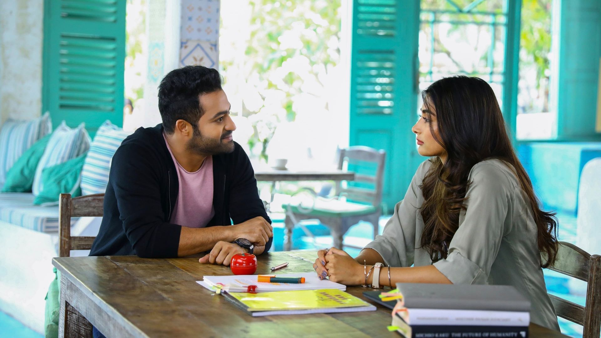 Aravindha Sametha (Aravindha Sametha Veera Raghava)