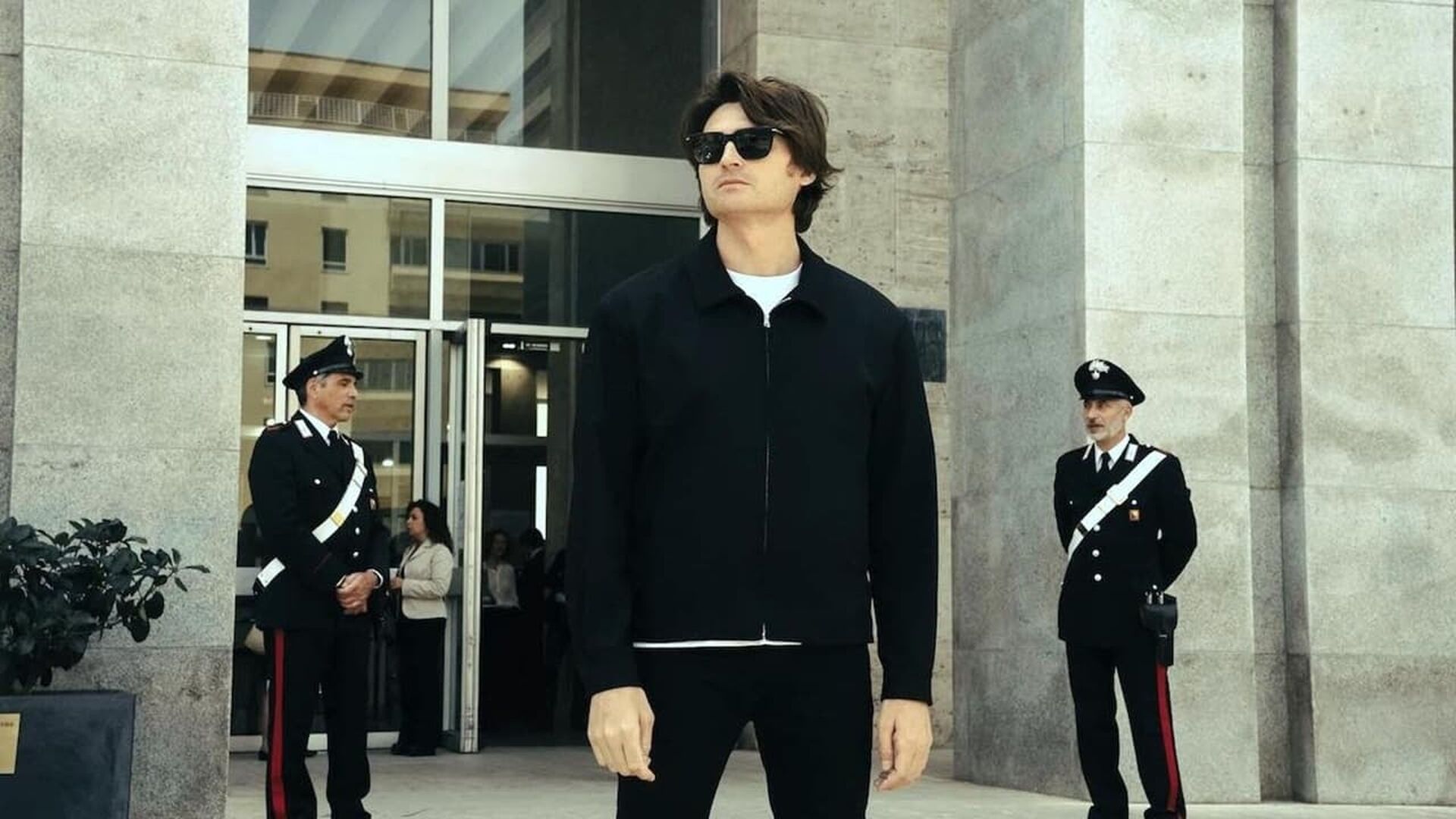 I Am the End of the World (Io sono la fine del mondo)