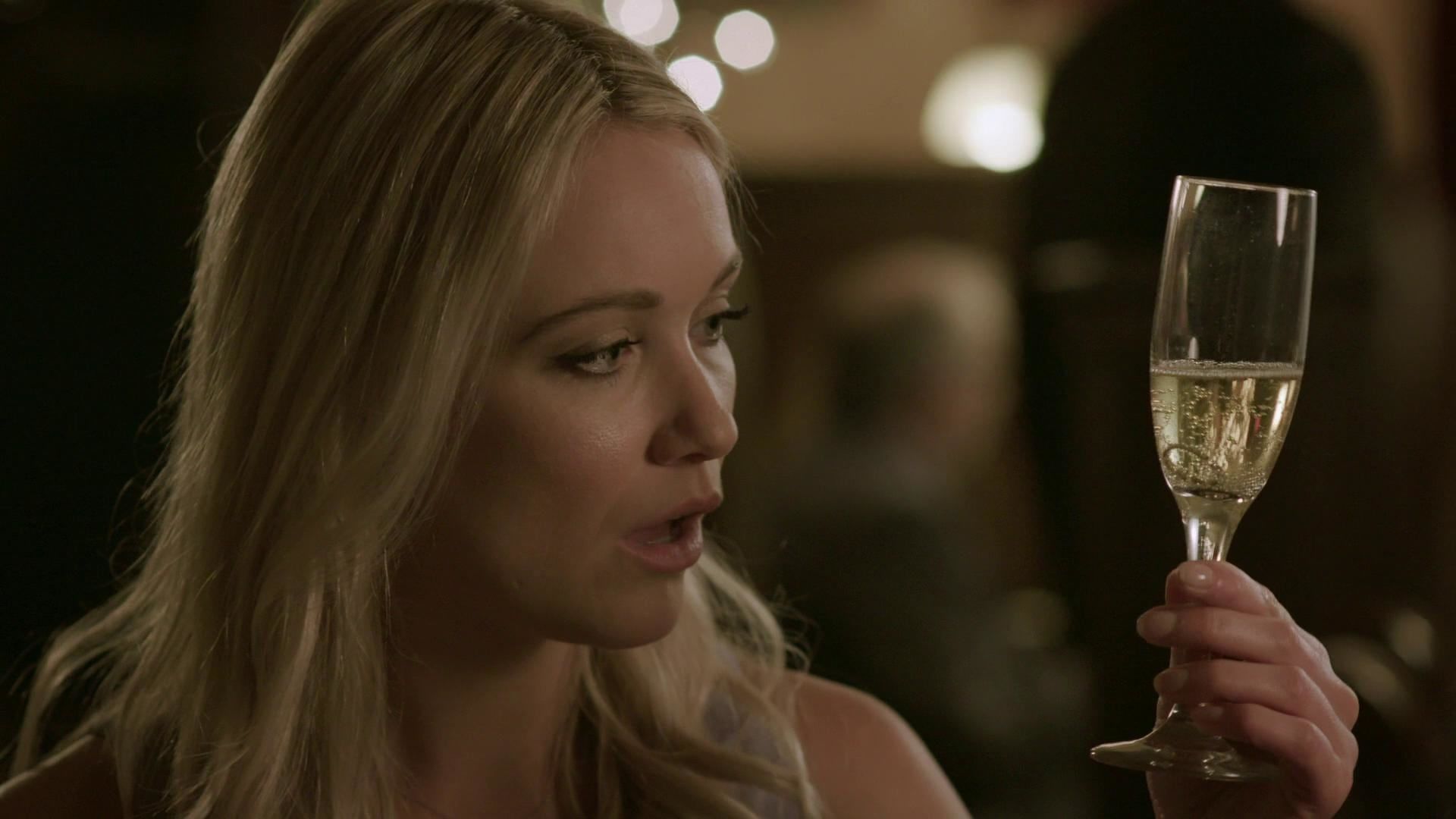 Framed by My Fiancé (TV Movie 2017)