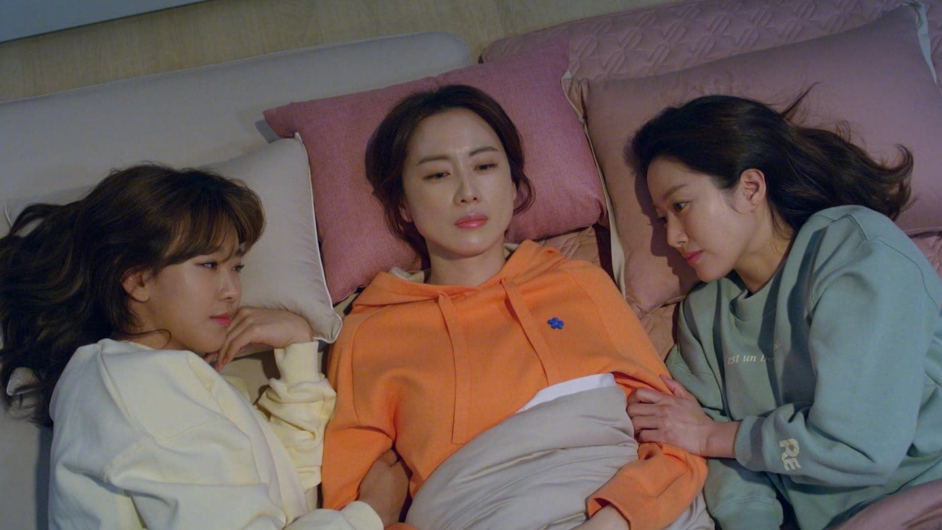 Revolutionary Sisters