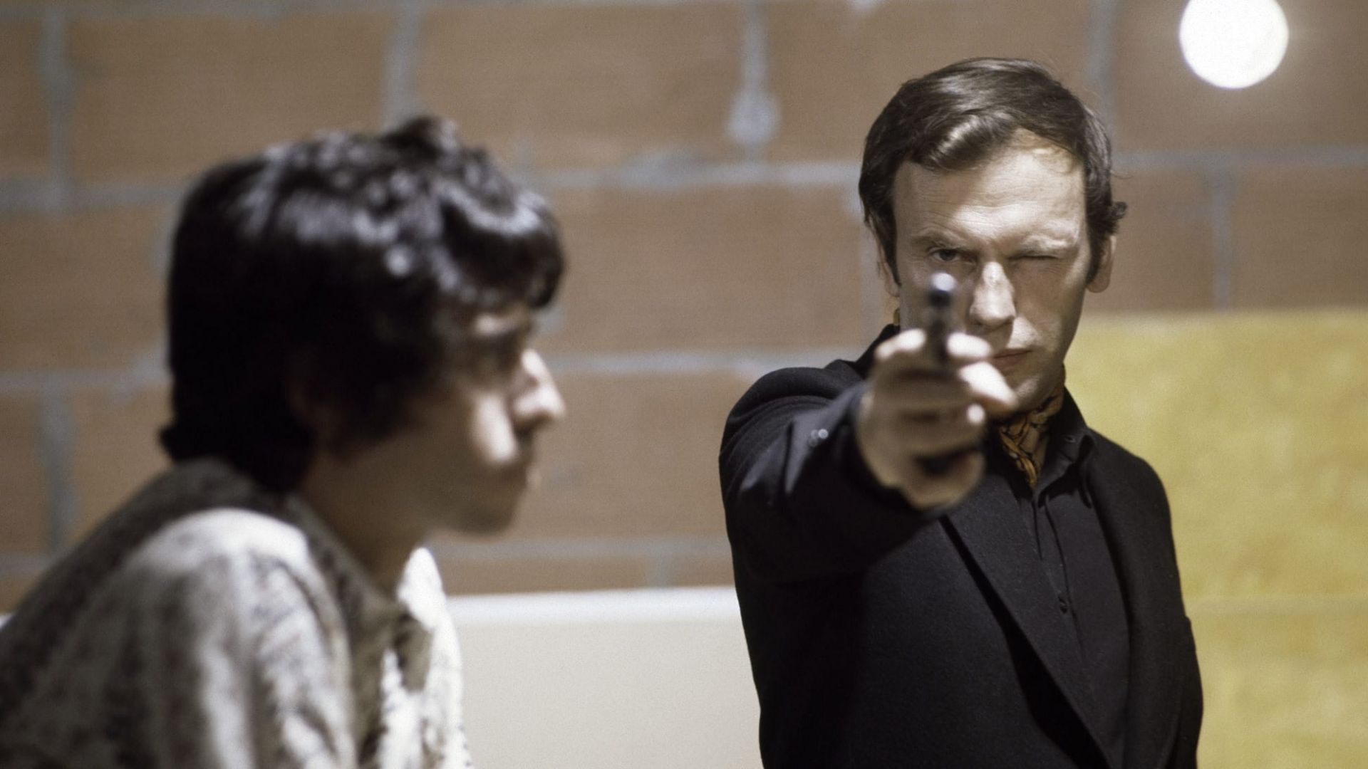 The Crook (Le voyou)