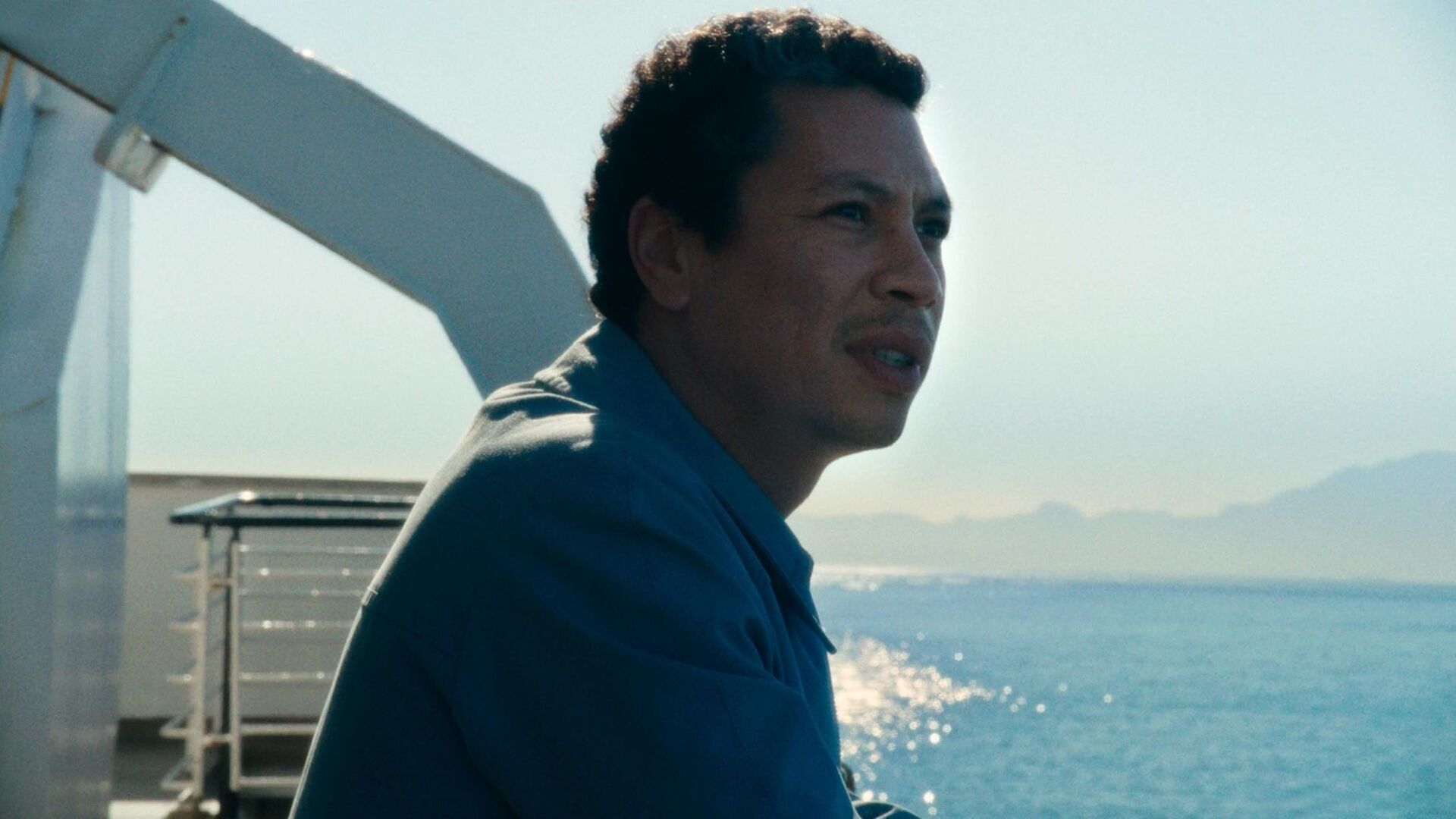 Across the Sea (La mer au loin)