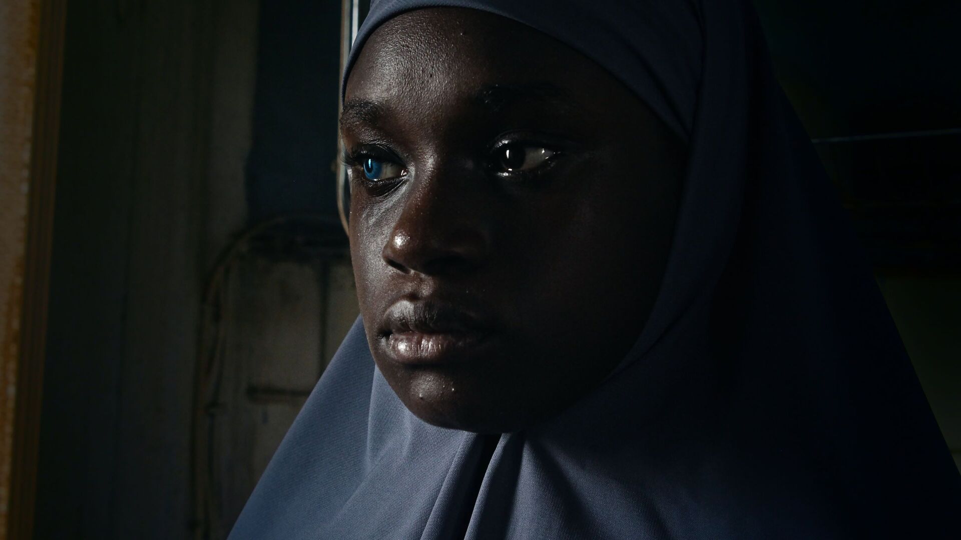 Aisha Cant Fly Away (Eayshat lam taeud qadiratan ealaa altayaran)