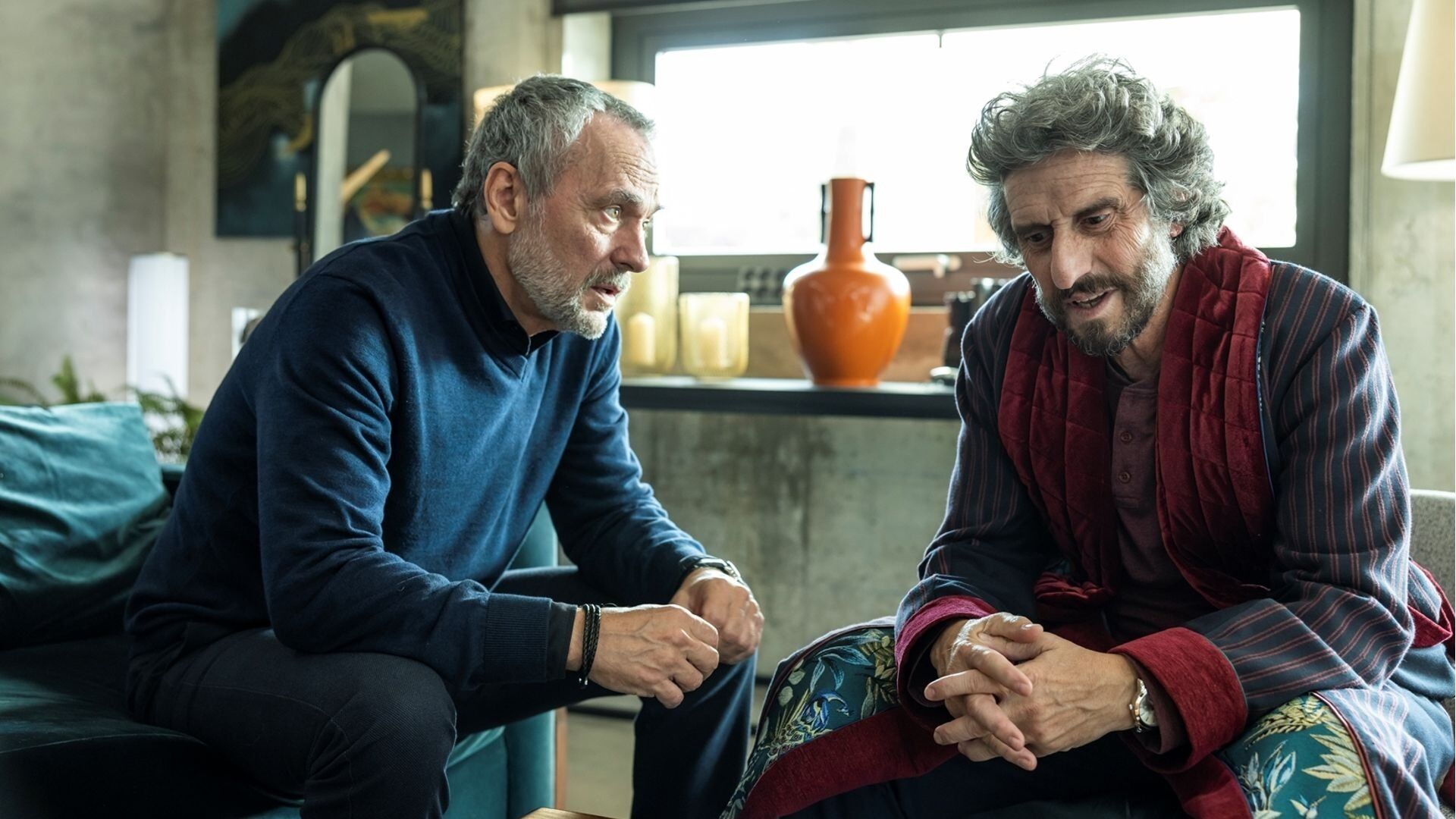 Ellipsis (Puntos suspensivos)