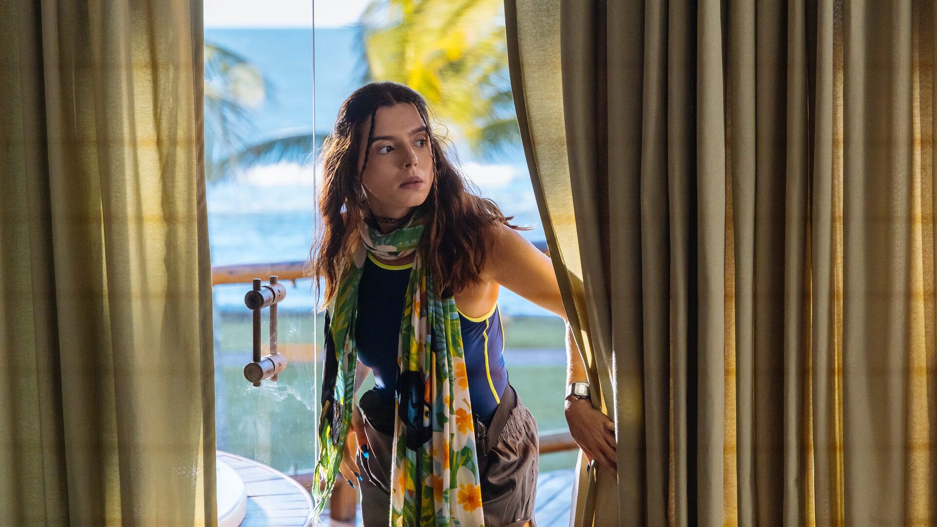 Undercover Party Crasher (Missão Porto Seguro)