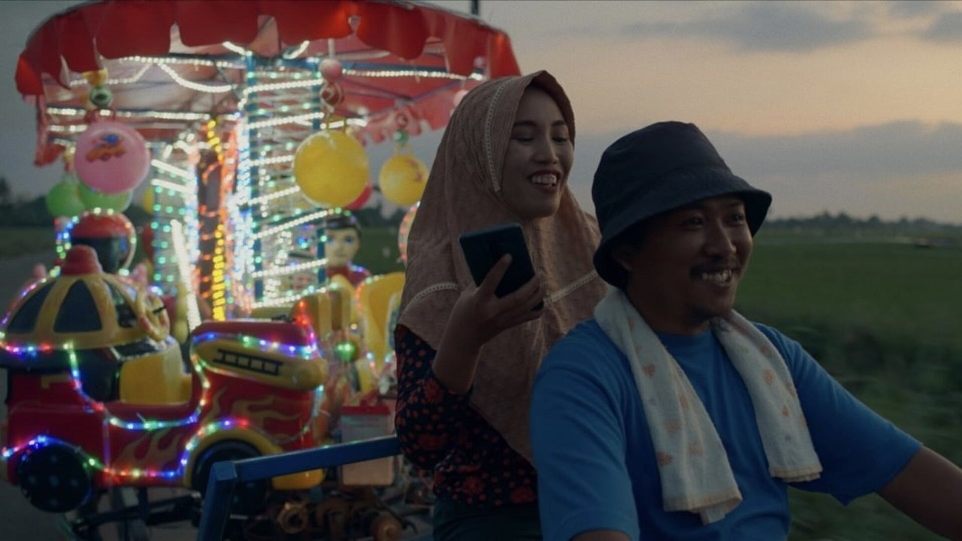 Basri & Salma in a Never-Ending Comedy