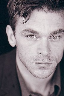 برنده 5 جایزه و نامزد دریافت 12 جایزه دیگر.