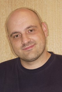 برنده 4 جایزه.