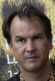 برنده 1 جایزه.