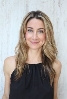 نامزد دریافت 2 جایزه.