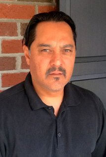 نامزد دریافت 2 جایزه.