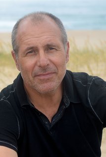 برنده 1 جایزه و نامزد دریافت 3 جایزه دیگر.