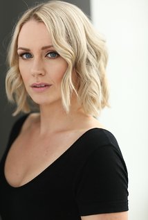 برنده 5 جایزه.