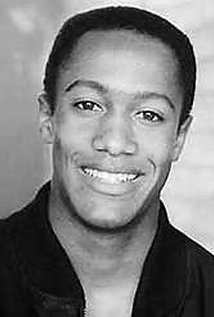 نامزد دریافت 2 جایزه.