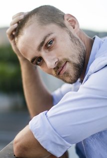 برنده 1 جایزه و نامزد دریافت 1 جایزه دیگر.