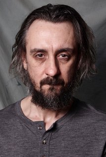 برنده 2 جایزه.