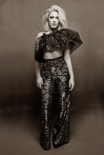 نامزد دریافت 4 جایزه.