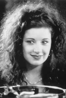 برنده 2 جایزه و نامزد دریافت 2 جایزه دیگر.