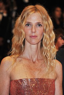 برنده 10 جایزه و نامزد دریافت 10 جایزه دیگر.