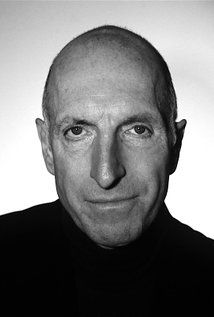 برنده 1 جایزه و نامزد دریافت 1 جایزه دیگر.