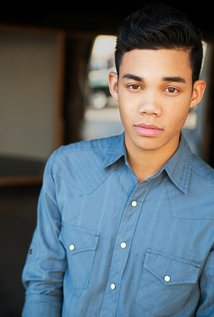 نامزد دریافت 2 جایزه.