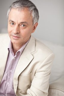 برنده 1 جایزه و نامزد دریافت 1 جایزه دیگر.