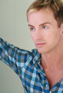 برنده 4 جایزه و نامزد دریافت 4 جایزه دیگر.