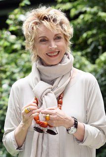 برنده 25 جایزه و نامزد دریافت 4 جایزه دیگر.