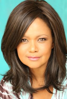 برنده 2 جایزه و نامزد دریافت 15 جایزه دیگر.