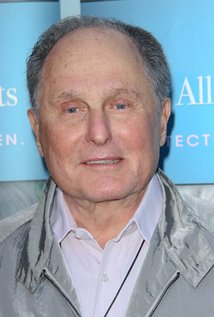 برنده 2 جایزه.