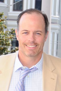 برنده 4 جایزه.