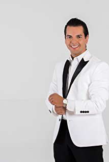 برنده 1 جایزه و نامزد دریافت 1 جایزه دیگر.