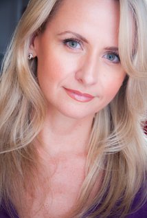 برنده 1 جایزه و نامزد دریافت 1 جایزه دیگر.