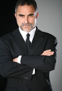 نامزد دریافت 6 جایزه.