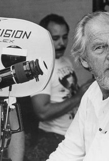 برنده 2 جایزه اسکار. همچنین 16 جایزه و نامزد دریافت 16 جایزه دیگر.