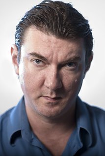 برنده 1 جایزه.