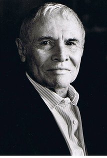 نامزد دریافت 12 جایزه.