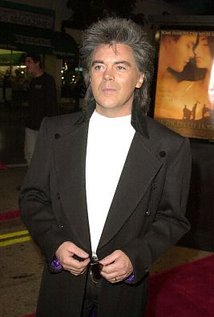 1 مرتبه نامزدی جایزه .گلدن گلاب. همچنین نامزد دریافت 2 جایزه دیگر.