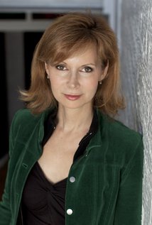 برنده 4 جایزه.