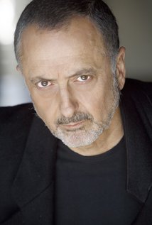 برنده 1 جایزه.