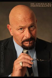 برنده 5 جایزه و نامزد دریافت 4 جایزه دیگر.