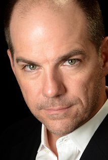 برنده 1 جایزه و نامزد دریافت 3 جایزه دیگر.