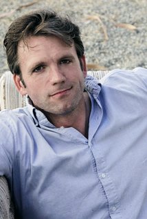 برنده 1 جایزه.