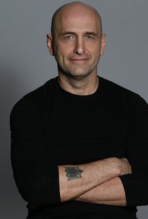 برنده 1 جایزه.