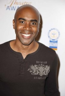 نامزد دریافت 2 جایزه.