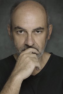 نامزد دریافت 5 جایزه.