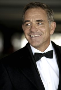 برنده 1 جایزه.