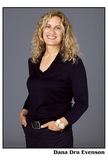 نامزد دریافت 3 جایزه.