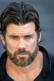 نامزد دریافت 2 جایزه.