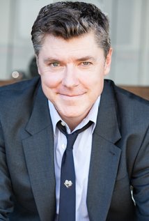 نامزد دریافت 3 جایزه.